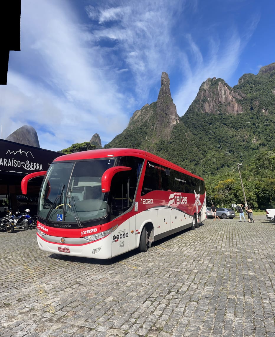 Expresso Freitas — Carro 2020 frente cidade